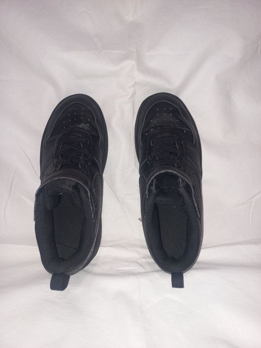 Incaltaminte sport Nike. Adidasi copii marimea 32