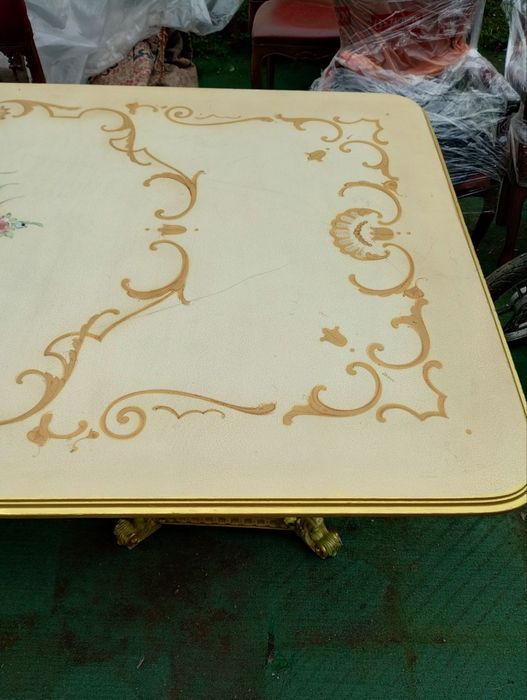 Италианска барокова маса