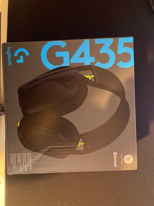 Vand casti Logitech G435