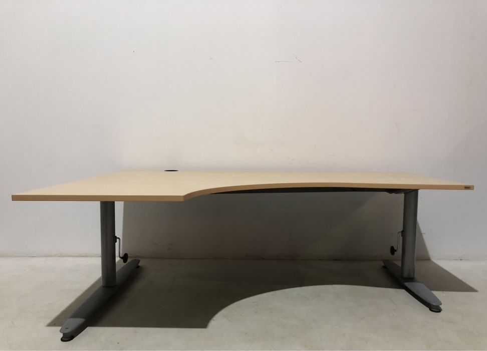 Stoc 30 Buc. Birou de Colț Reglabil pe Înălțime 180X120 cm; Masă Lucru