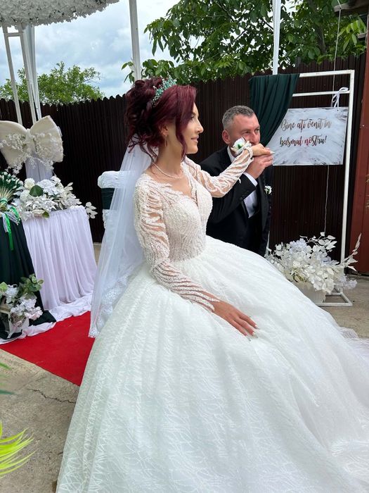 Rochie mireasa mărimea xxs