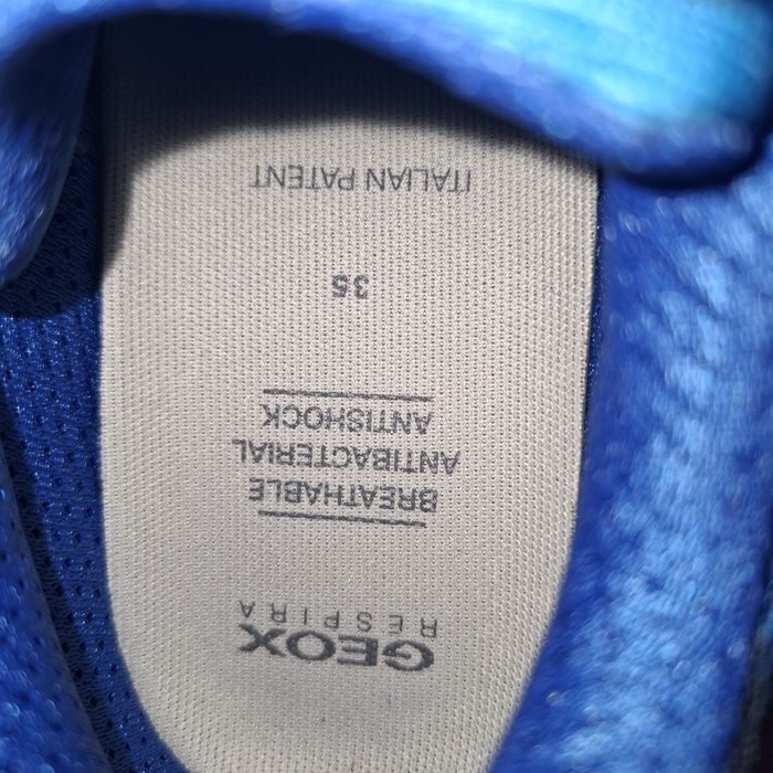 Продам кроссы, GEOX!
