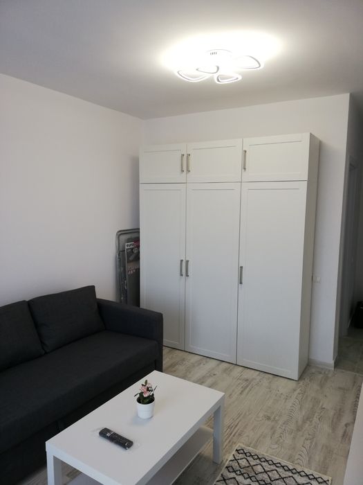 Garsoniera de închiriat