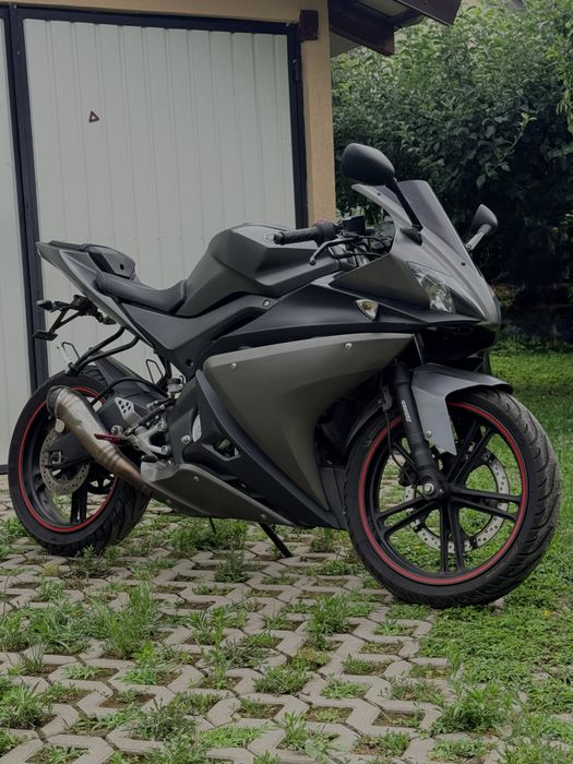 Yamaha YZF R125 2012 A1 16 ani