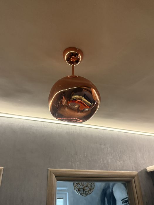 Lustra set, lumina rosie