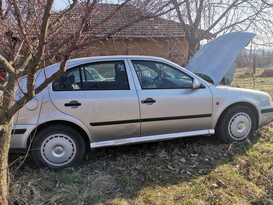 Шкода Октавия 1999 г