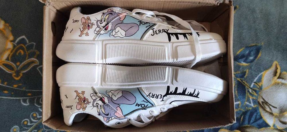 кроссовки Том и Джерри 44 размер