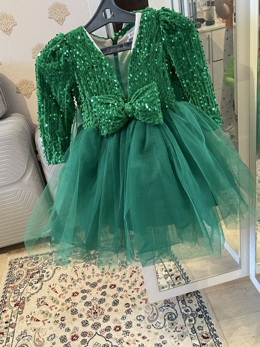 Продается детское платье