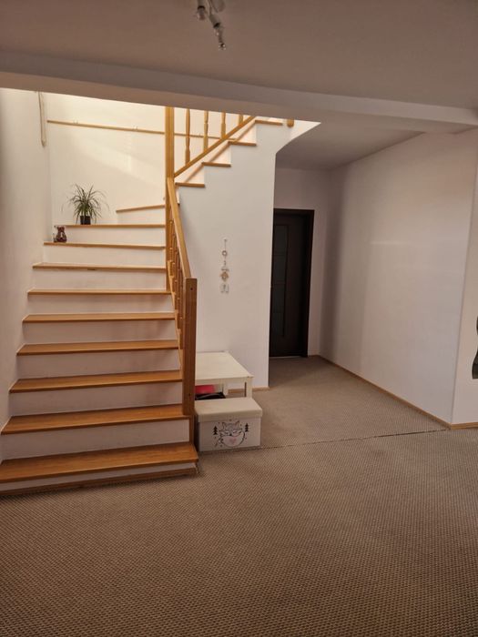 Inchiriez duplex cart. Paradisul Verde