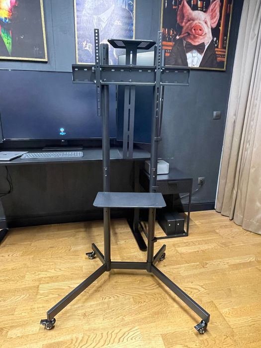 Подвижна стойка за телевизор на колела ECO, 37" - 70" Brateck - Нова