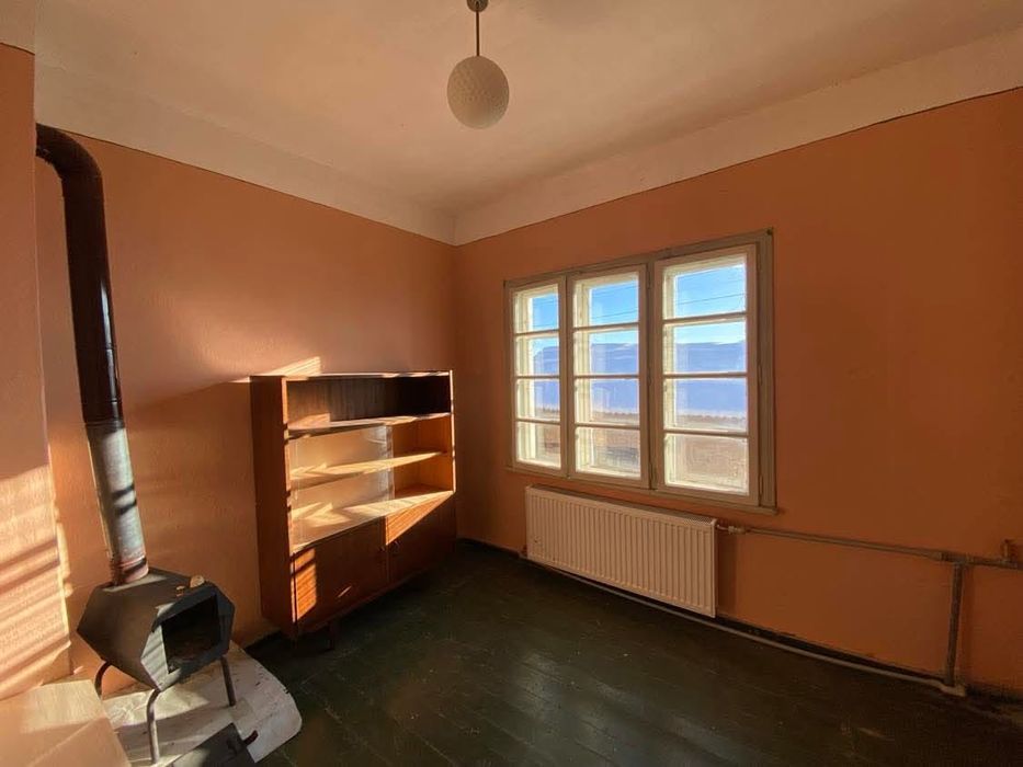 Продава се Къща в Троян - 628 кв.м за 53 €/кв.м - Снимка #7