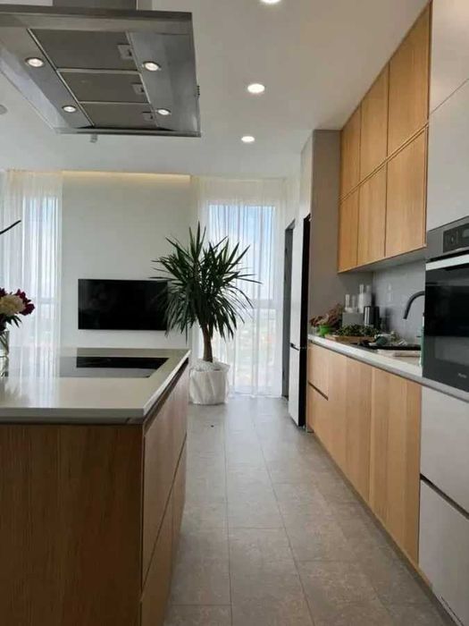 Дава се под наем Двустаен апартамент в София, Зона Б-18 - 65 кв.м за 459 € - Снимка #1