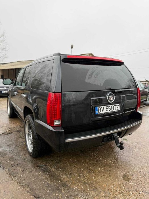 Cadillac Escalade 6.2 benzina