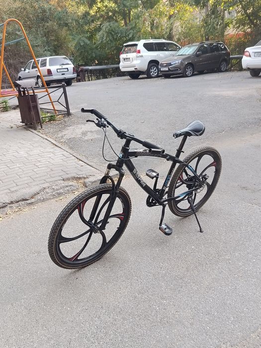 Продам велосипед БМВ