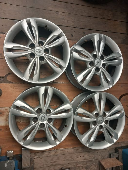 Jante hyundai r17 5x114.3 et 48 cb 67.1