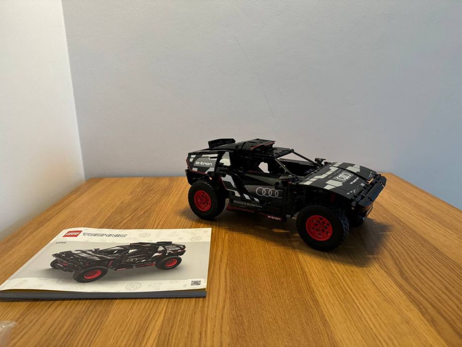 LEGO Technic 42160