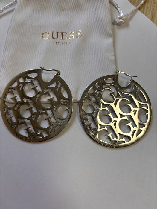 Дамски обеци GUESS