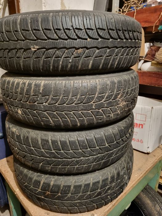 vand 4+1 jante/roti IARNA-R14-ORIGINALE  VW ,SKODA ,SEAT