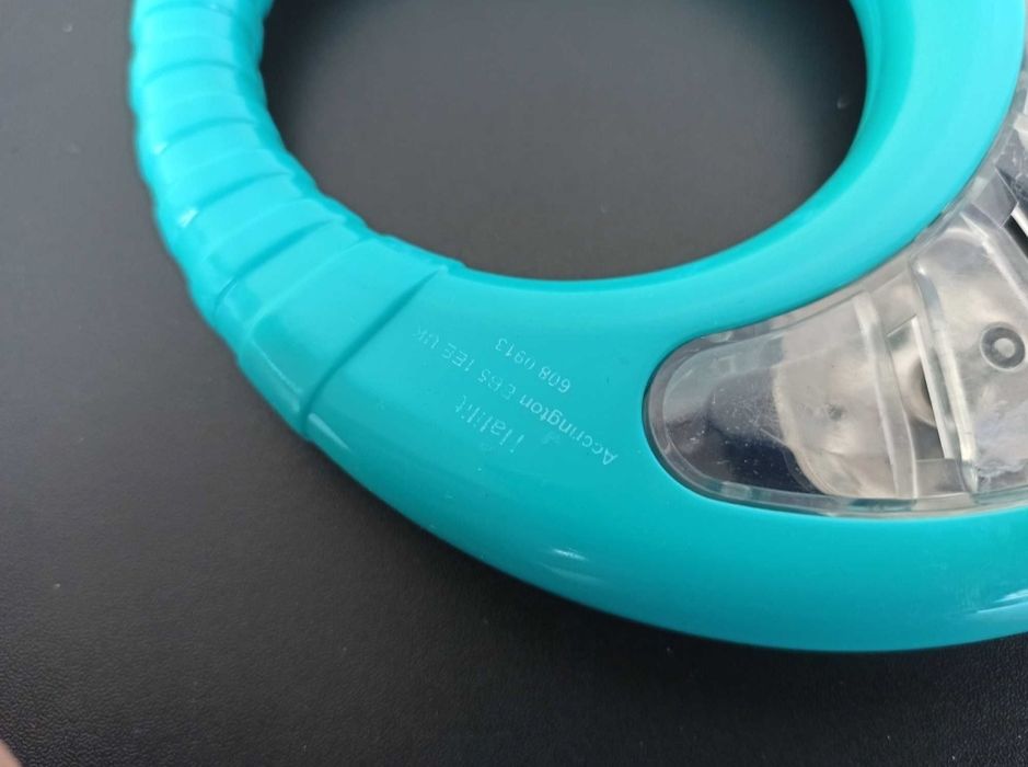 tamburina halilit bebeluși bebe copii mici muzicala joaca

tamburina