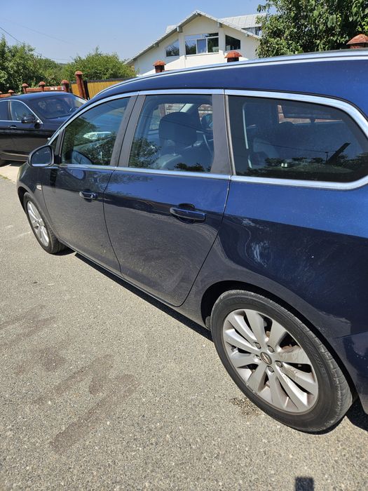 Opel Astra J Tourer