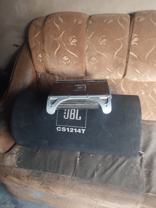 Продам буфер с усилителем.