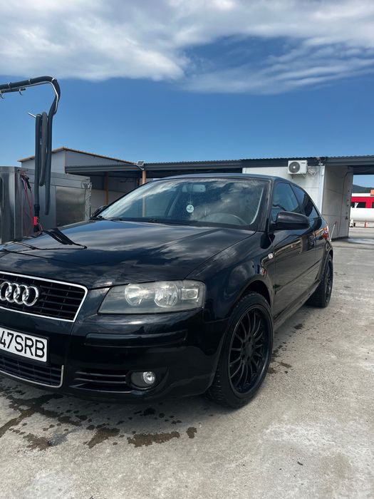 Audi A3 8P 1.6 FSI, 2004 in 3 uși