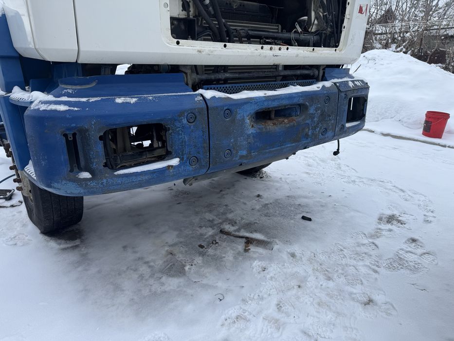 Продам бампер ман