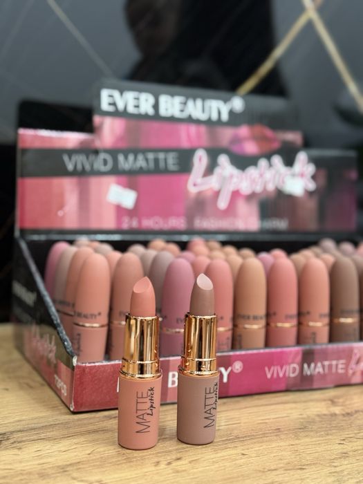 Продается новая косметика