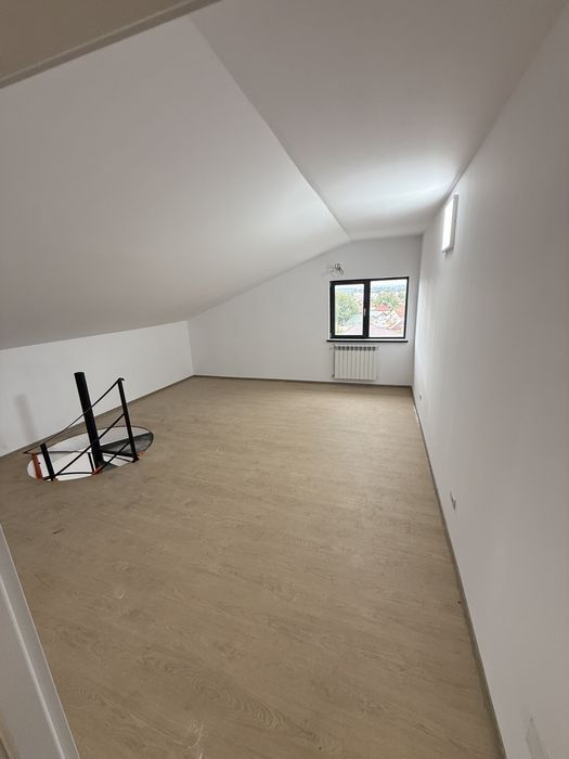 Apartament bloc nou 86mp2 util / predat la cheie / proprietar