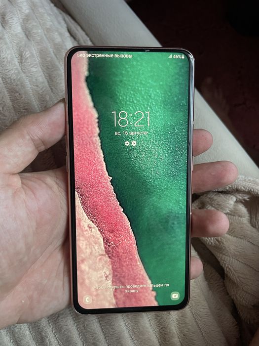 Продам телефон Samsung A80 128 gb