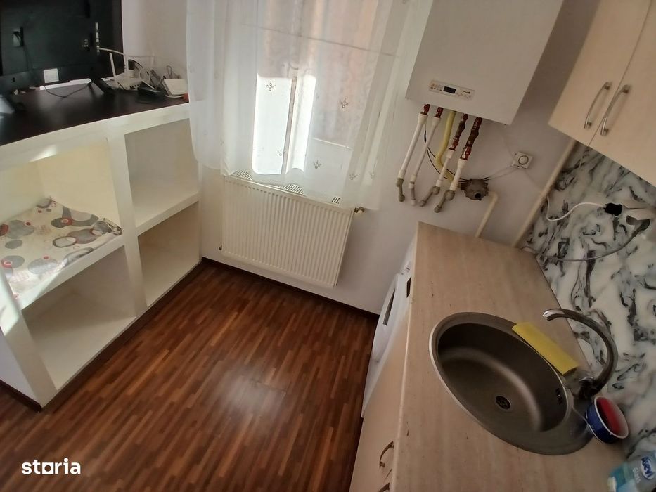 Vindem garsoniera Mobilata utilata bloc cu Lift