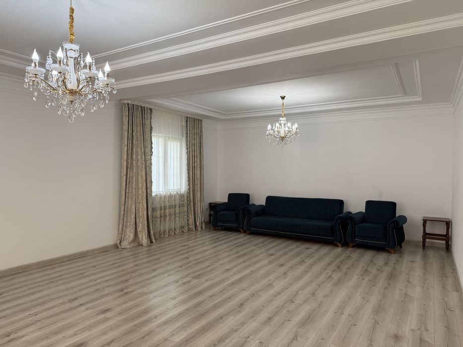 Дом в хорошем районе Атырау