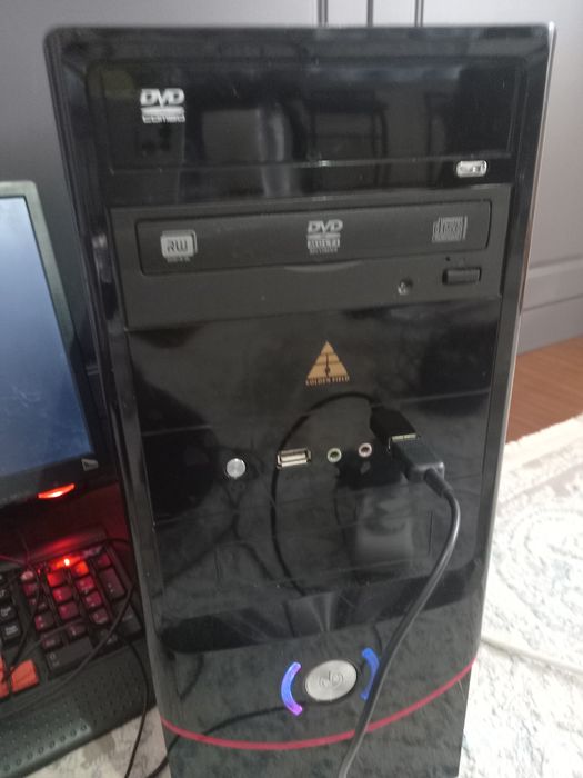 Компьютер  процессор