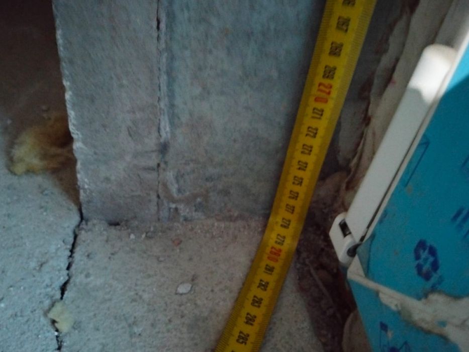 Срочно продам окно на балкон с дверью