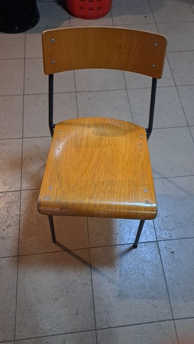 Scaune Grădină   pret 40 de lei