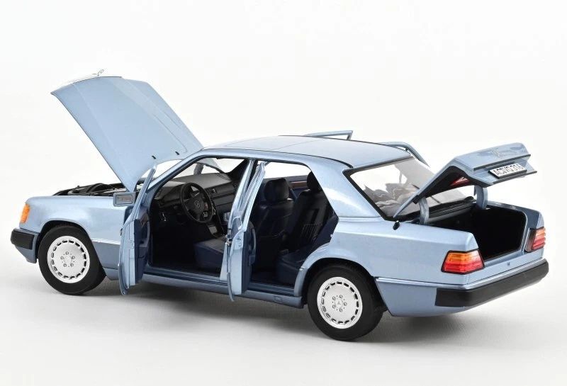 Масштабные модели 1/18