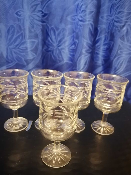 Рюмки хрустальные