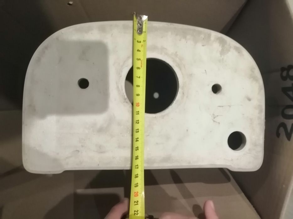 Бачек на унитаз в отличном