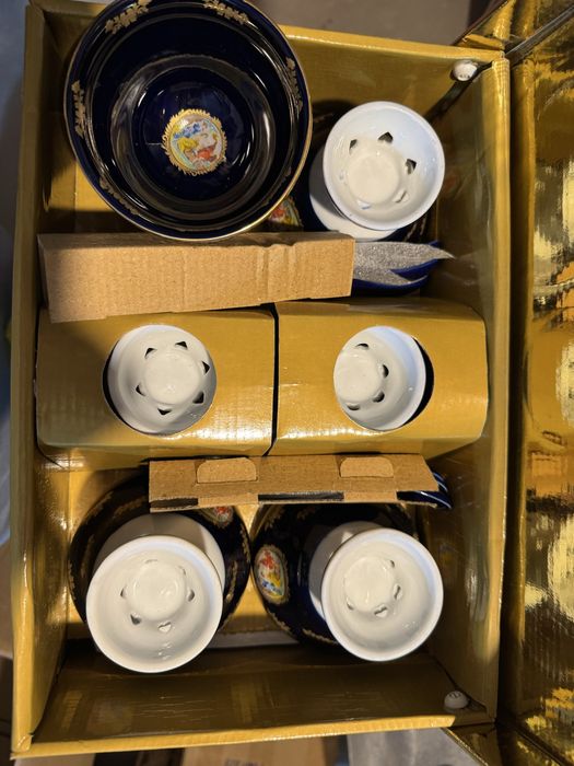 Vas de portelat,set de servit inghetata nou