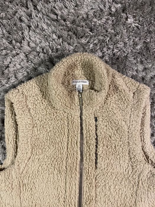 vesta polar calvin klein crem