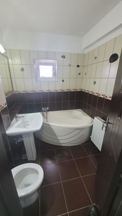 Inchiriez apartament Exercitiu