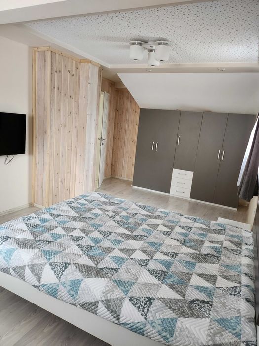 Дава се под наем Етаж от къща в Банско - 80 кв.м за 612 € - Снимка #5