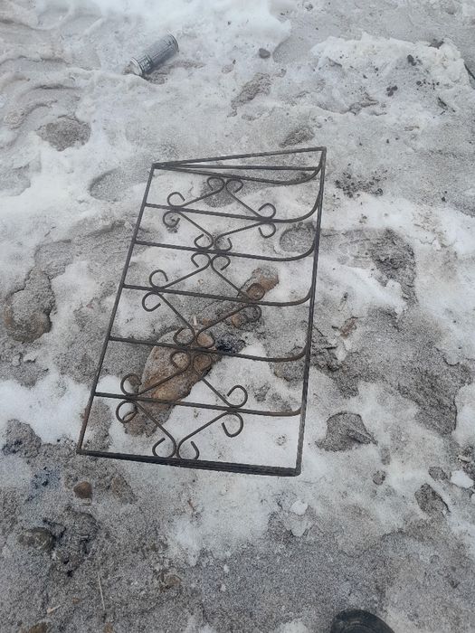 Продаеться решётка