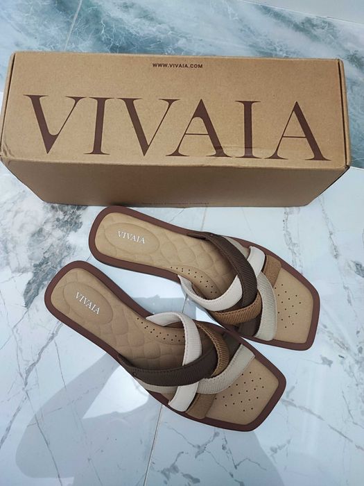 Сандали/шлепки от бренда Vivaia
