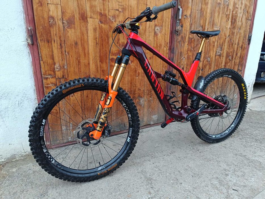 Canyon Spectral CF 9.0