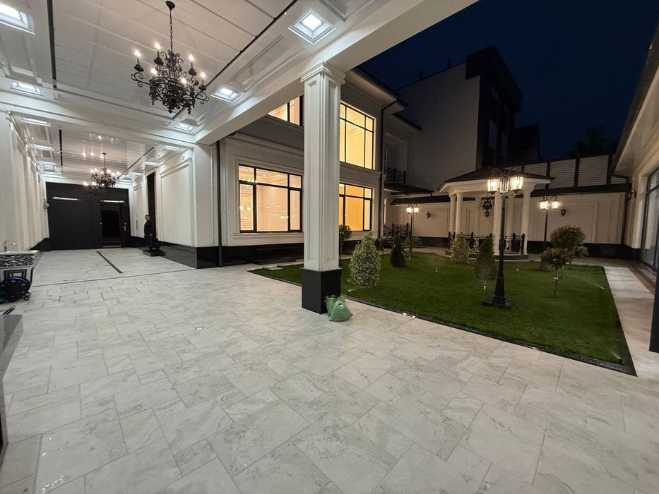 Срочно Продаётся новый нео классика Евродом Никитина 5,5-соток 3-урове