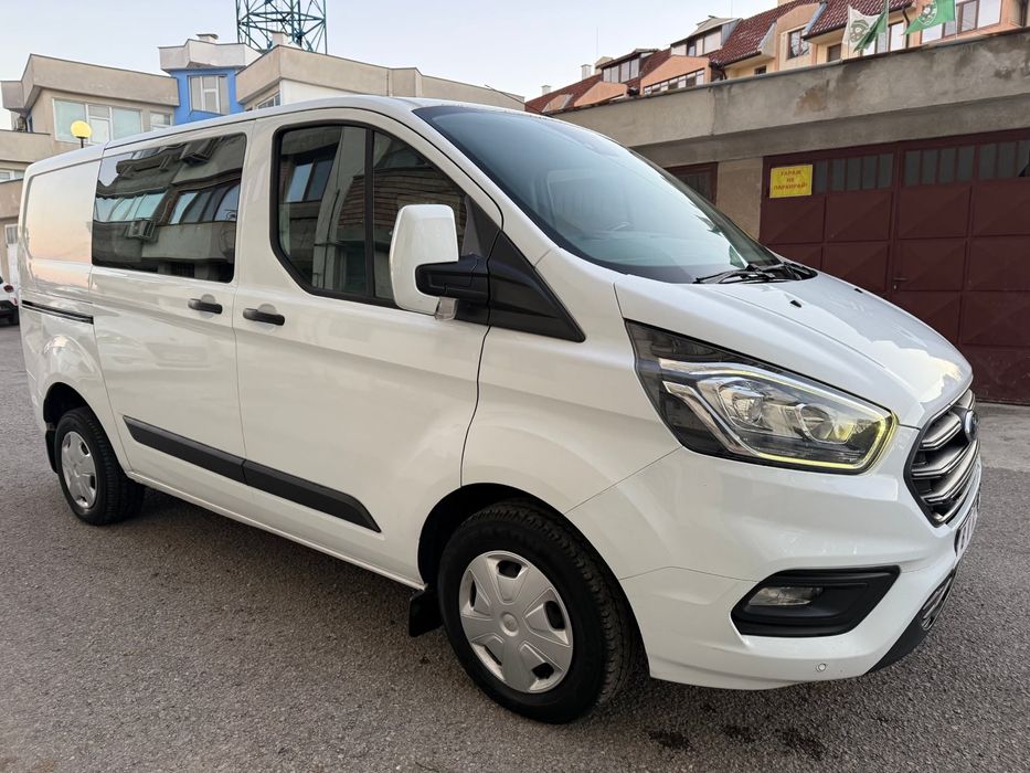 Ford tasit custom 2019