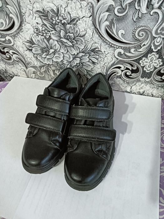 Продам обувь на мальчика