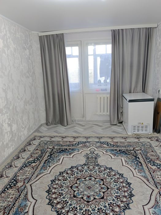 Продам 3 х комн., 6-48, 4 этаж.