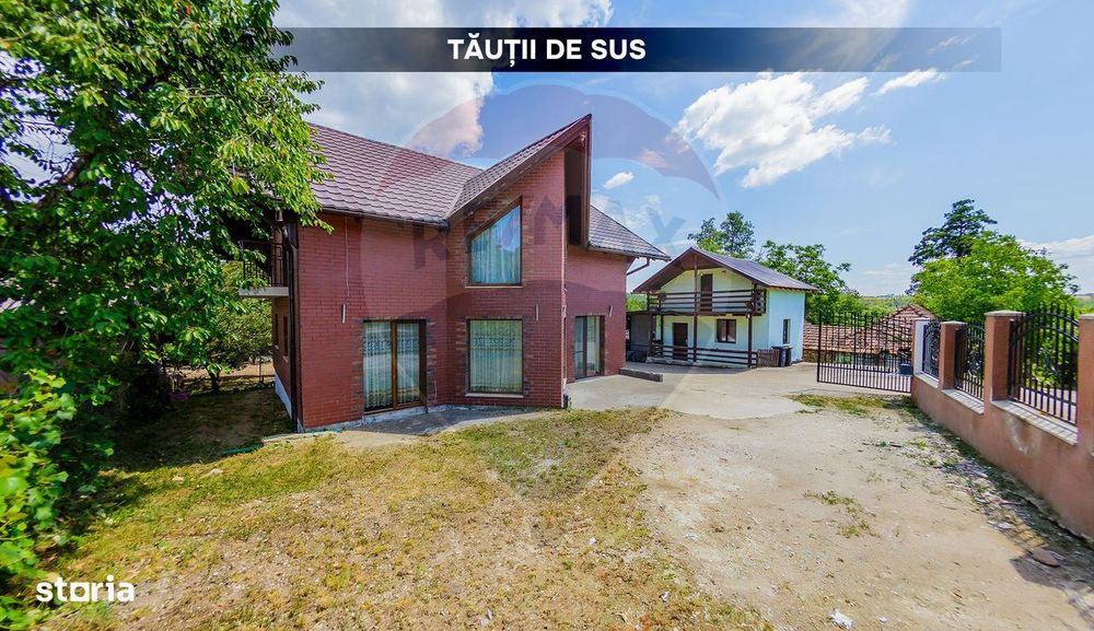 DE VANZARE vila de lux in Tautii de Sus